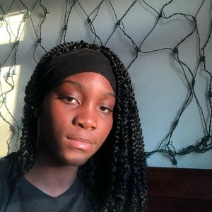 Meet your Posher, Shari